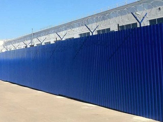 Профлист С8 0.4 мм RAL 5002 Ультрамариново-Синий Двухсторонний 1 - в «Монолит-Металлопрокат».